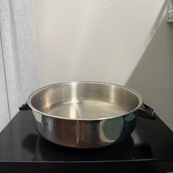 Flavor Seal 10 inch stainless steel Dome Lid dual handles - Picture 1 of 8